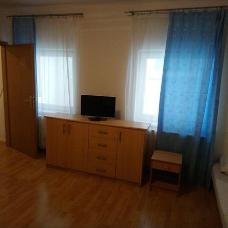 City Hostel Bratislava Eksteriør bilde